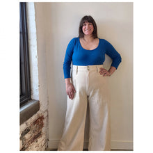 Load image into Gallery viewer, Skyline Tee Curvy Fit - Sewing Pattern - Sew House Seven  - Sizes 16-34
