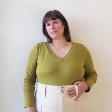 Load image into Gallery viewer, Skyline Tee Curvy Fit - Sewing Pattern - Sew House Seven  - Sizes 16-34
