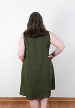 Load image into Gallery viewer, Farrow Dress Sewing Pattern Grainline Studio - Sizes 14-30 - Advanced Beginner
