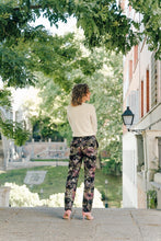 Load image into Gallery viewer, Peckham Trousers Sewing Pattern by Liesl &amp; Co - Sizes 0-20 - Diff 3/4
