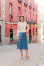 Load image into Gallery viewer, Garibaldi A-line Skirt - Pattern by Liesl &amp; Co - Sizes 0-20 - Diff 1/4

