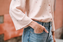 Load image into Gallery viewer, Geneva V-Neck Blouse - Sewing Pattern - Liesl &amp; Co - Sizes 0-20 - Diff 2/4

